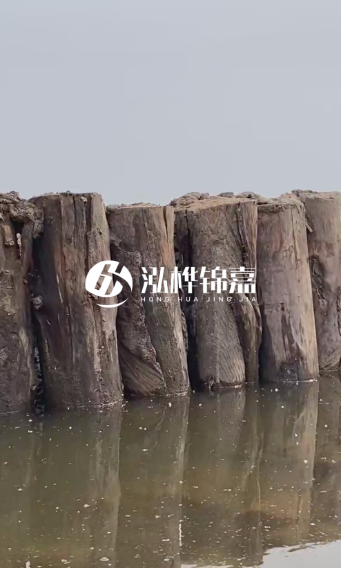 松木樁圍堰如何施工才能保證穩(wěn)固性？專業(yè)打樁隊(duì)一步步教你！